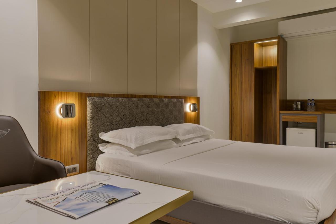 Hotel Airlink Мумбаї Екстер'єр фото