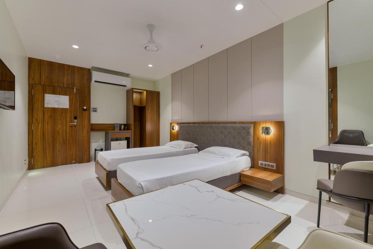 Hotel Airlink Мумбаї Екстер'єр фото