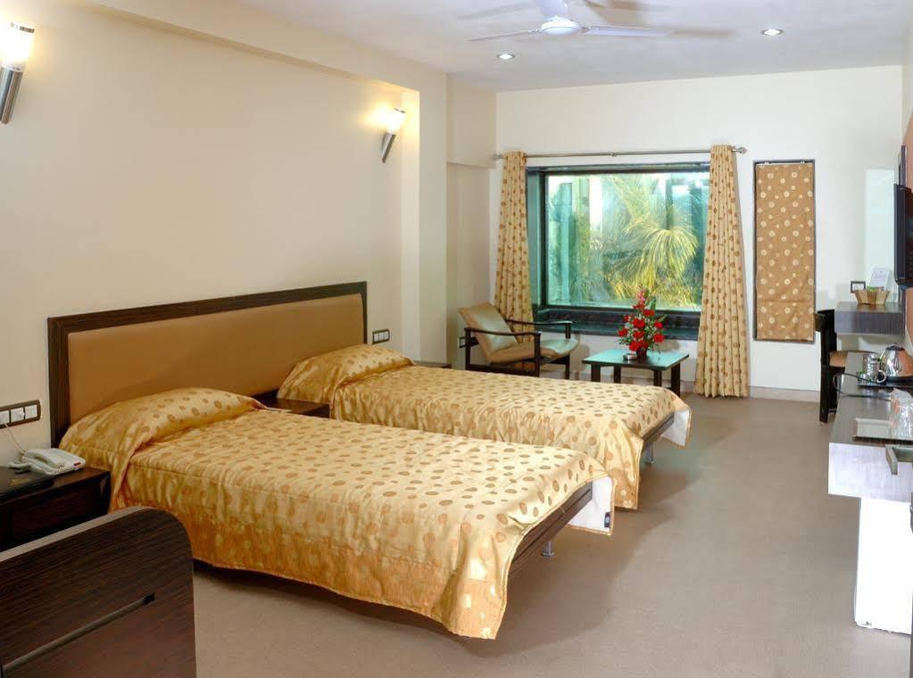 Hotel Airlink Мумбаї Екстер'єр фото