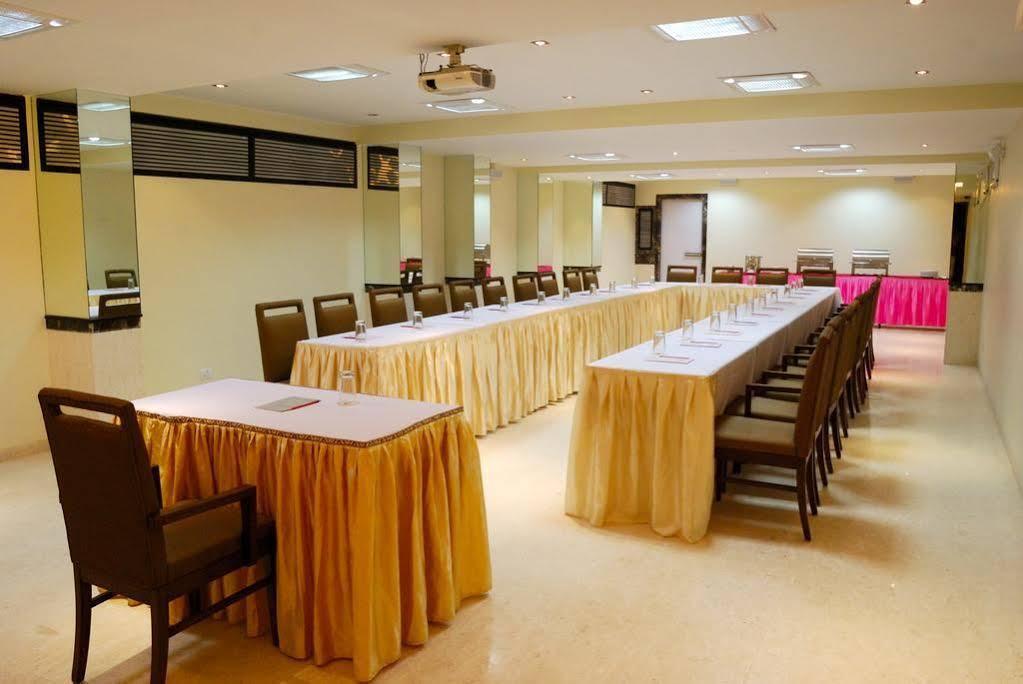 Hotel Airlink Мумбаї Екстер'єр фото